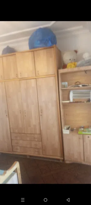 غرفه نوم شباب مع كوميدنيه