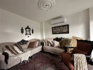 طاقم كنب، طاولات موزاييك من سورية، أوزان حديد مع 2 بار صغير