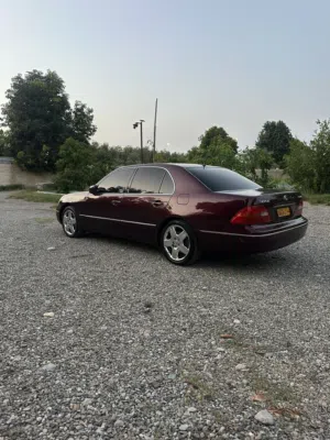 Used Lexus LS in Al Batinah