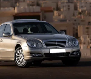 مرسيدس e200  موديل 2008 بحالة ممتازة من الداخل والخارج