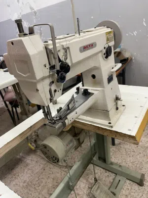 Machine brodeuse Meta special triple entrainment petite chariot