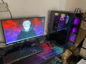 كيس مع شاشه للبيع