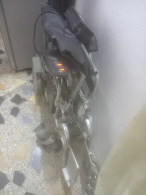 السلام عليكم عندي ماطور شحن مال معوقين للبيع