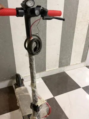 سكوتر كهربائي سريع