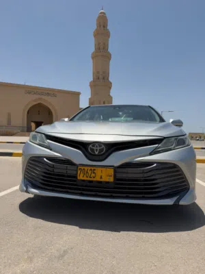 تويوتا كامري ال اي 2019