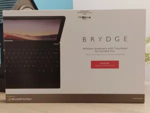 Brydge Surface keyboard in Muscat / Brand New