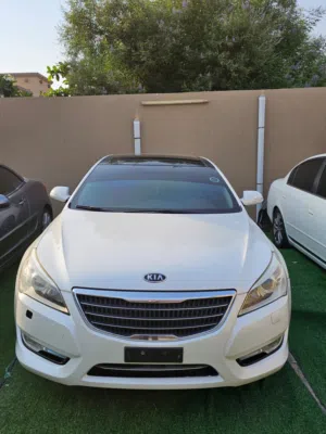 KIA Kadinza Limited GCC 2012