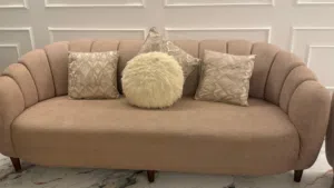 بيع اثاث وادوات منزلية جميلة جدا وبحالة ممتازة