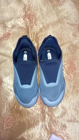 JUMP SHOES NAVY BLUE COLOR