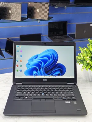 Dell Latitude E7450 Processor Core i5  5Th Generation 8GB Ram 256GB SSD  Display 14-inch screen