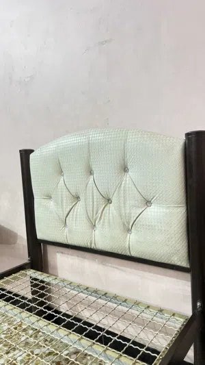 سرير نفر مستعمل