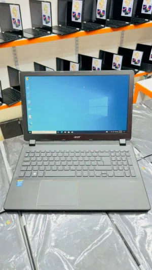 Acer Laptop – Core i5  8GB RAM  128GB SSD  15.6 Display