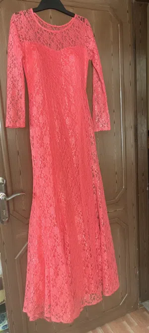 فساتين سهرة