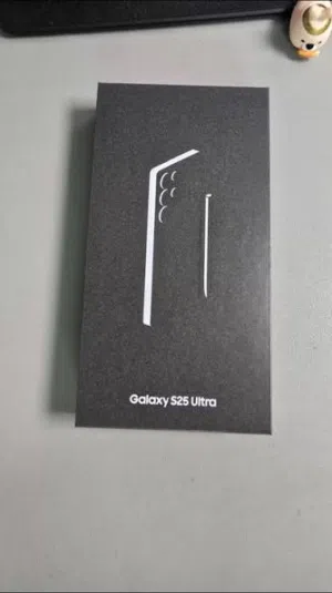السلام عليكم اتوفر عندي جهاز s25 Ultra الجهاز كامل مواصفات واستخدام نظيف جدا جدا وكامل ملحقاته متوفر