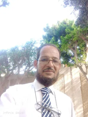 معلم كبير كيماء