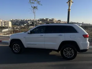 جراند-شيروكي-سحب-شركة