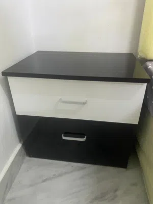 للبيع اثاث مستخدم شويه بحالة جيده البيع كامل غير مجزي