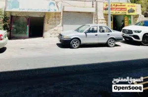 محلات للبيع عدد ثلاث بقشان مستقل في جبل الحسين مقابل الأحوال المدنية مباشرة بسعر مغري