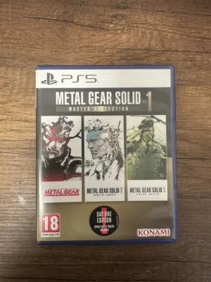 دسكه لعبه ميتل قير سولد كولكشن فيها الثلاثيه في دسكه وحده سبشل ادشن اصدار اليوم الاول