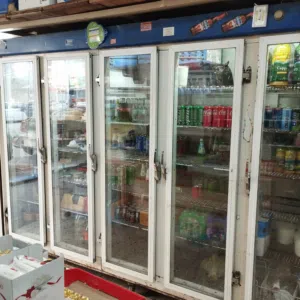 تلاجة عرض سوبر ماركت