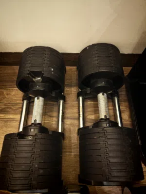 للبيع دامبلز Adjustable + دامبلز 10KG بحالة ممتازة