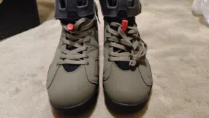 Sport Shoes . Nike . 43 . New1