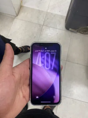 iPhone 13  اقرا الوصف اولا
