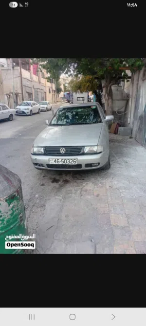 فولكس فاجن بولو