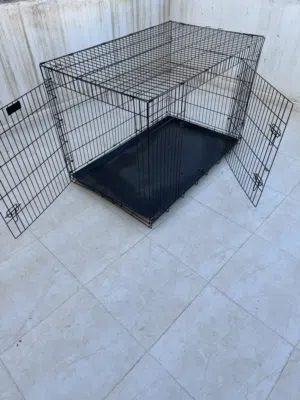قفص حيوانات حجب كبير جدا 130x85cm  مدخلين قابل للطي اللون اسود  جديد استخدام اقل من اسبوع