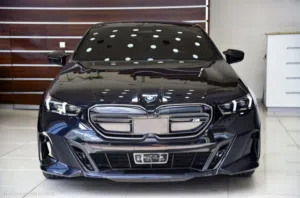 BMW i5 M60