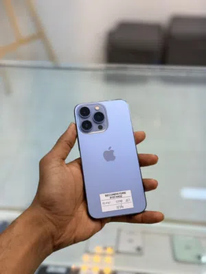 iPhone 13 Pro 128 GB Excellent performance and smooth phone