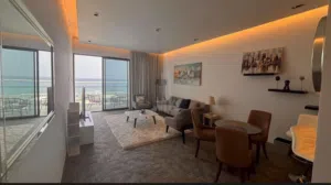 Luxury Boulevard View  Elegant Apartment in Al Mouj