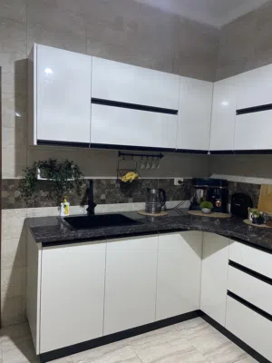 مطبخ كزيوني استعمال بسيط جدا حرف L زاوية