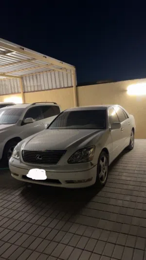 لكزس LS 430 موديل 2004