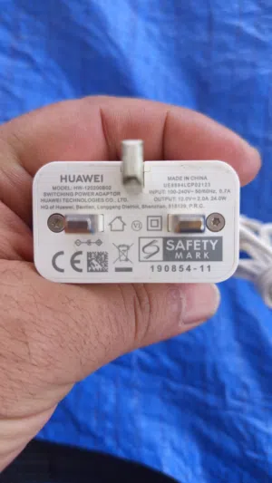 شاحن رواتر هواوي 4g و 5g اصلي بحاله فوق الممتازه