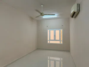 160 m2 3 Bedrooms Apartments for Rent in Muscat Al Maabilah