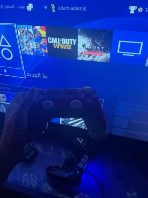 مطلوب بليستيشن 4 سلم او برو بسعر مناسب