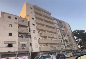 شقة اسكن طول قريبة من كل الخدمات المشروع خط 1
