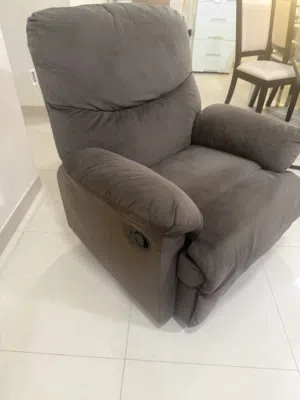كنب صوفه مستعمل يكون سرير