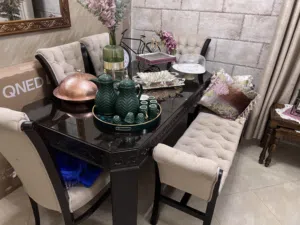 طاوله سفره بحاله الممتاز مع مراي محفره