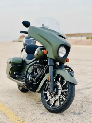 2019 INDIAN CHIEFTAIN CLASSIC لون مميز