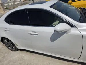 لكزس is250 موديل 2010 للبيع 16000 رقم التواصل  قابل للتفاوض