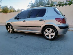 Used Peugeot 307 in Mafraq