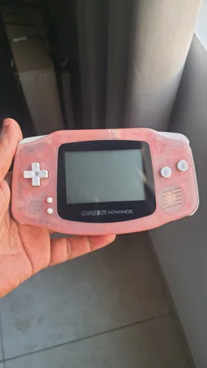pink gameboy advance