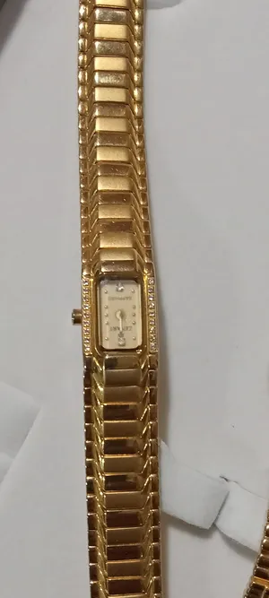 ساعة  حريمى تحفة نادرة zenart 22k gold لم تستخدم محتاجة حجر  من  35 سنة