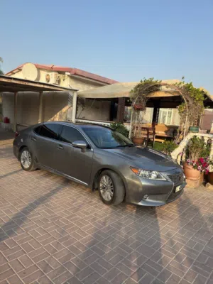 Lexus Es350 Gcc 2015 full option