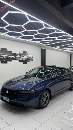 هوندا أكورد 2025 هايبرد EX-L فل أوبشن