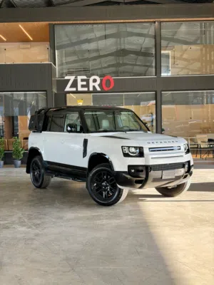 Used Land Rover Defender in Zarqa