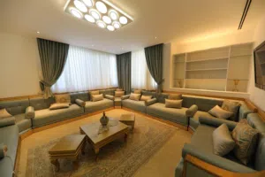 فيلا تشطيب ممتاز للبيع بالاثاث المساحة 500متر