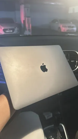 Apple . macOS . 13"2